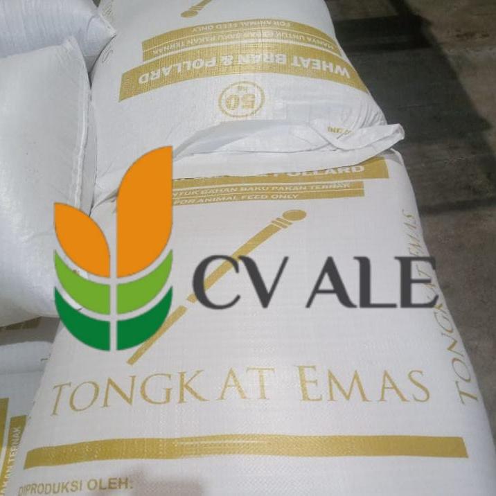 Karung kemasan pakan konsentrat sapi kualitas premium merk Tongkat Emas.